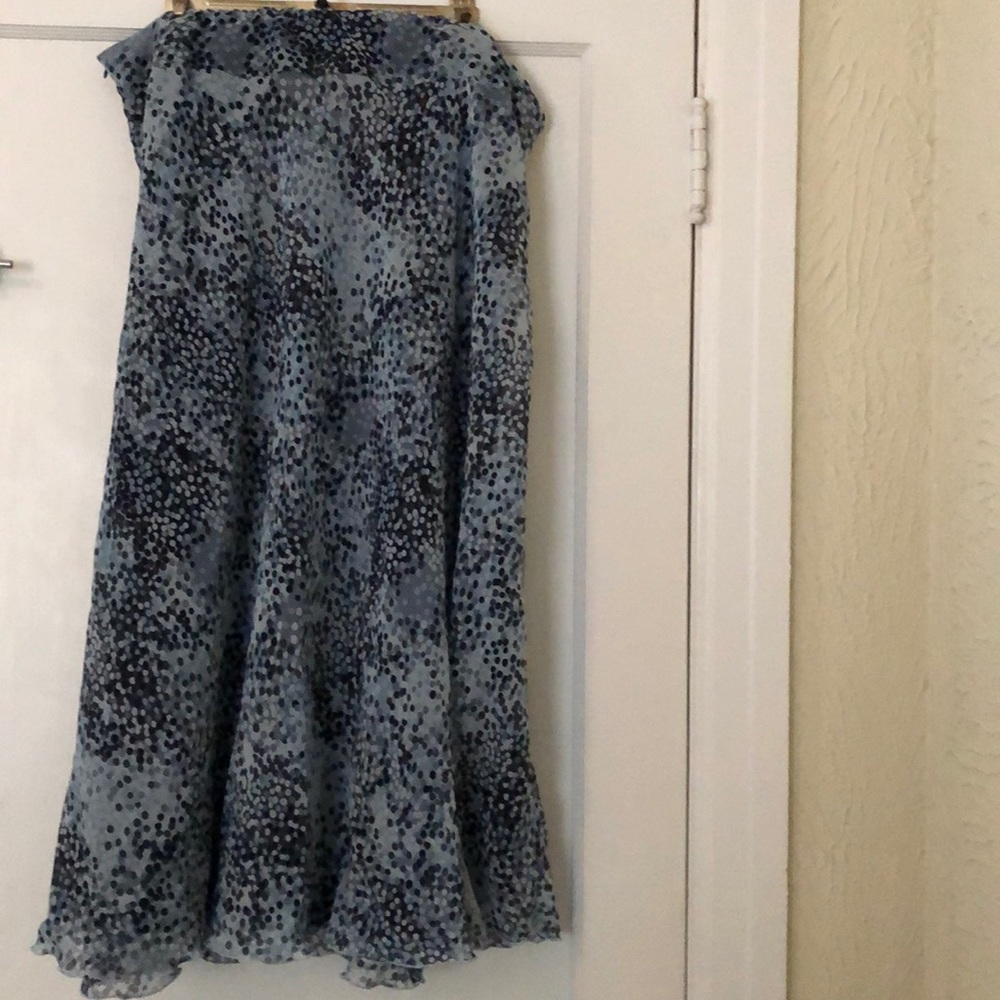Blue/gray pokie dot skirt
